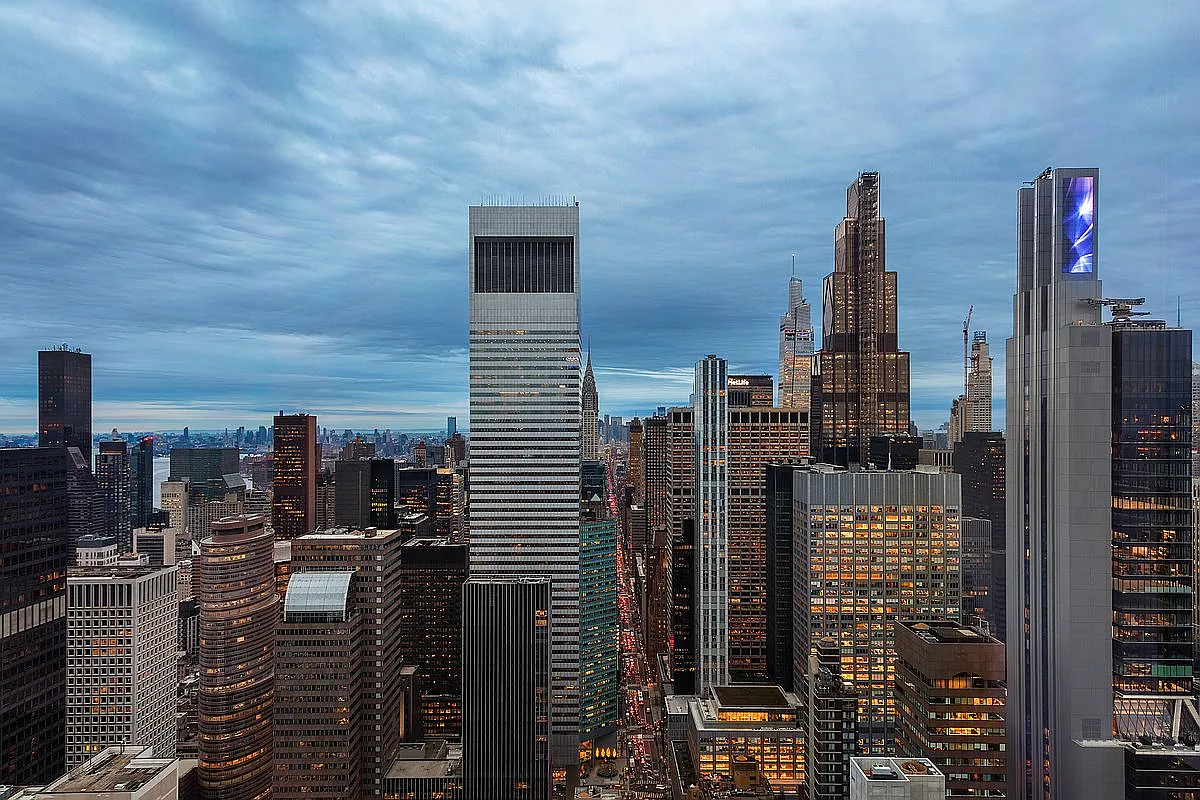 151 East 58th Street - One Beacon Court